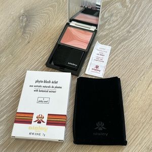 New in Box Sisley phyto-blush eclat. Color 5 Pinky Coral